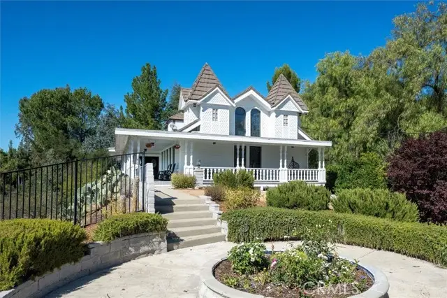 28933 Wagon Road, Agoura Hills, CA 91301 - Image #1