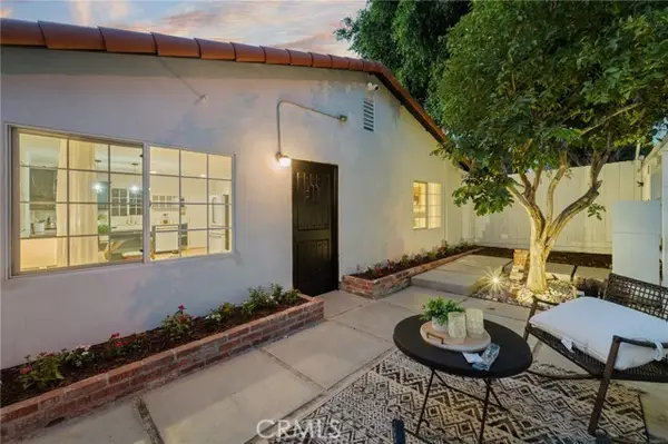 1637 Alvarado Street, Los Angeles, CA 90026