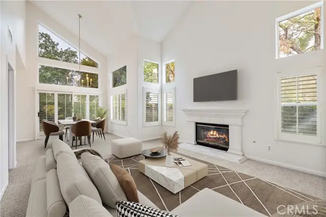 24420 Hampton #C, Valencia, CA 91355 - Image #3