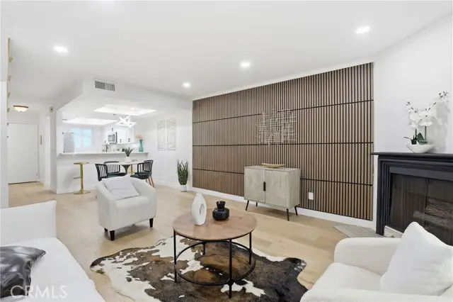 11119 Camarillo #104, North Hollywood, CA 91602 - Image #1