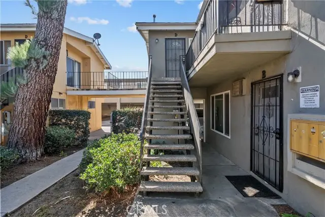 10005 Sepulveda, San Fernando, CA 91345 - Image #3