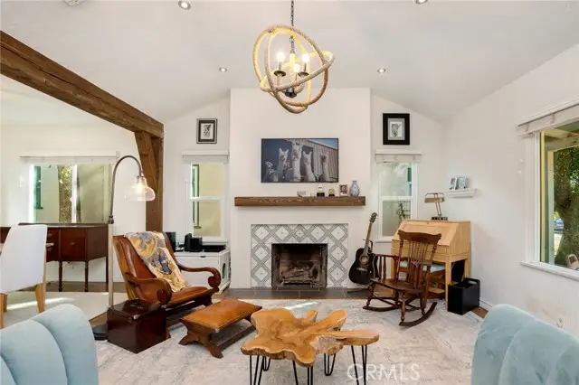 11519 Albers Street, North Hollywood, CA 91601 - Image #3