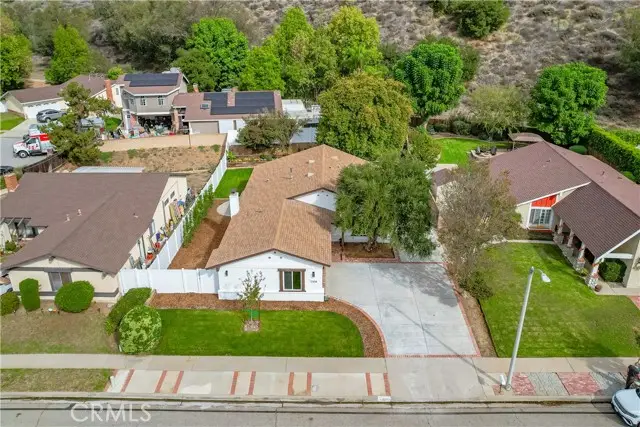 2108 Ardenwood, Simi Valley, CA 93063 - Image #2