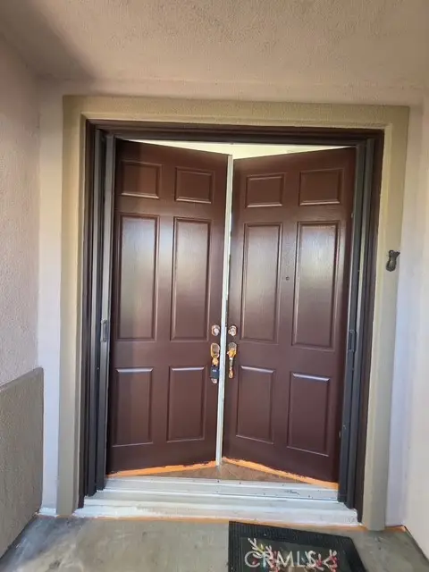 10658 Chiquita Street, North Hollywood, CA 91602 - Image #3