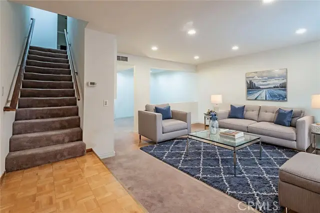 22038 Vanowen Street #113, Canoga Park, CA 91303 - Image #1