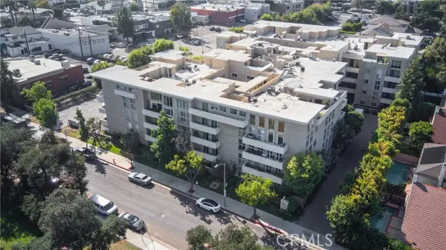 4949 Genesta Avenue #308, Encino, CA 91316 - Image #3