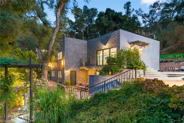 7572 Mcgroarty Terrace, Los Angeles, CA 91042