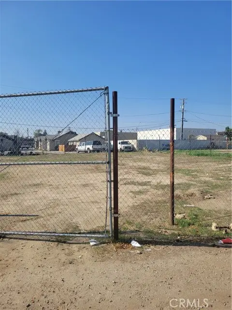 127 K Street, Bakersfield, CA 93304 - Image #2