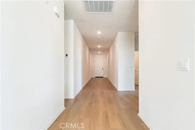 45652 Rachel Avenue, Lancaster, CA 93534 - Image #2