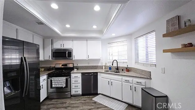 1921 Glenoaks Boulevard #196, San Fernando, CA 91340 - Image #2