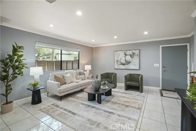 23542 Newhall Avenue #5, Santa Clarita, CA 91321 - Image #3