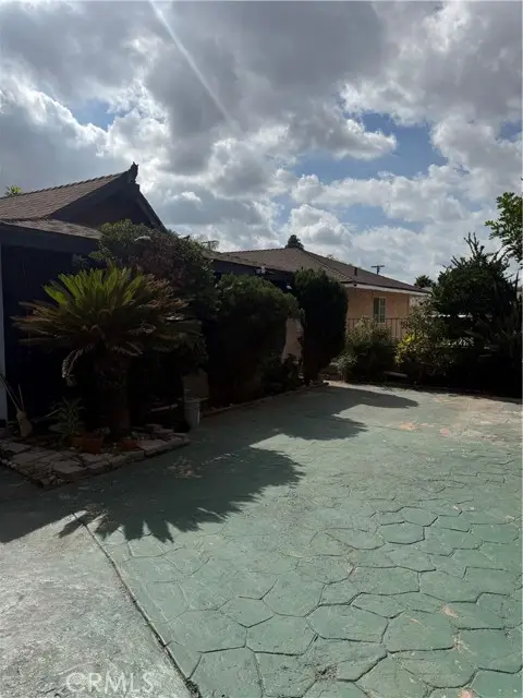 10900 Goss, Sun Valley (los Angeles), CA 91352