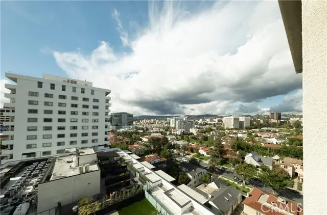 10751 Wilshire Boulevard #1405, Los Angeles, CA 90024 - Image #3