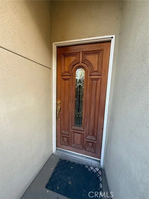 14256 Victory Boulevard #3, Van Nuys, CA 91401 - Image #3