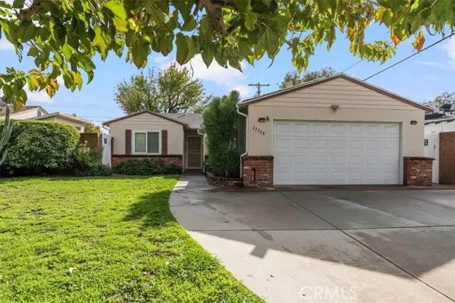 22708 Burton, Canoga Park, CA 91304 - Image #2