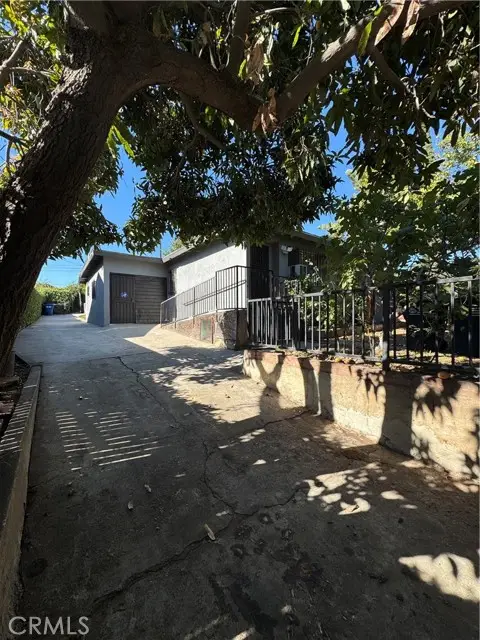 529 S Sydney, East Los Angeles, CA 90022