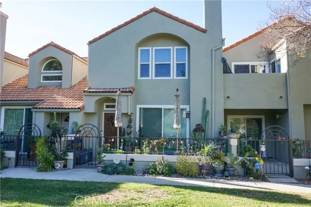 22350 Heritage Pass, Chatsworth, CA 91311 - Image #1