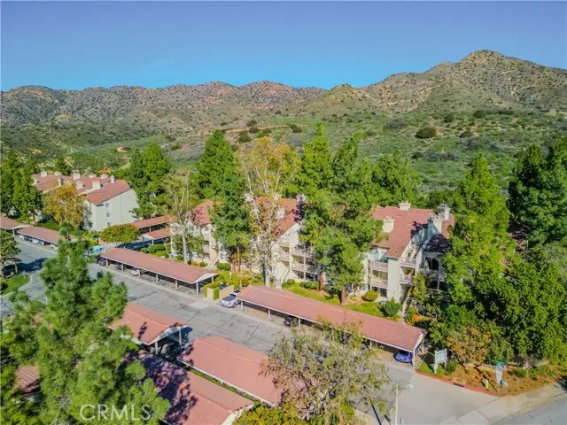 5805 Oak Bend #302, Oak Park, CA 91377 - Image #2