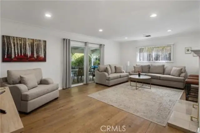 22335 Kittridge Street, Canoga Park, CA 91303 - Image #1