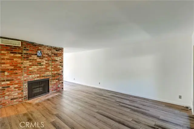 7809 N Via Foggia, Burbank, CA 91504 - Image #2