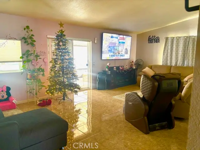 39334 Willowvale Road, Palmdale, CA 93551 - Image #2