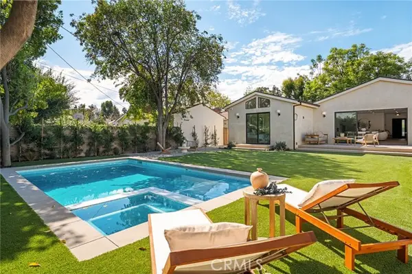 5444 Morella Ave, Valley Village, CA 91607