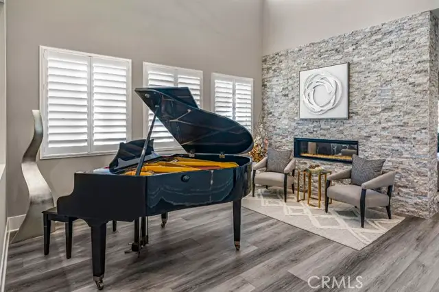 6540 Canyon Oaks Drive, Simi Valley, CA 93063 - Image #3