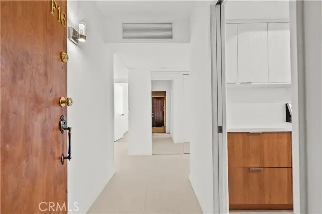 2385 Roscomare #F16, Los Angeles, CA 90077 - #2