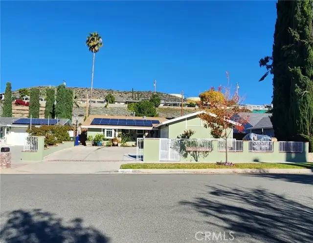 19755 Steinway Street, Santa Clarita, CA 91351 - Image #1