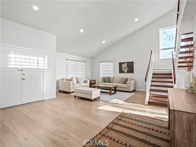 23208 Cuervo, Valencia, CA 91354 - Image #2