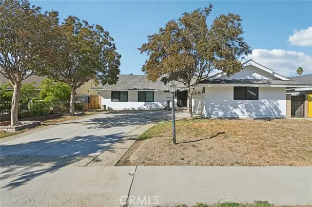 15937 Londelius Street, North Hills, CA 91343 - Image #1