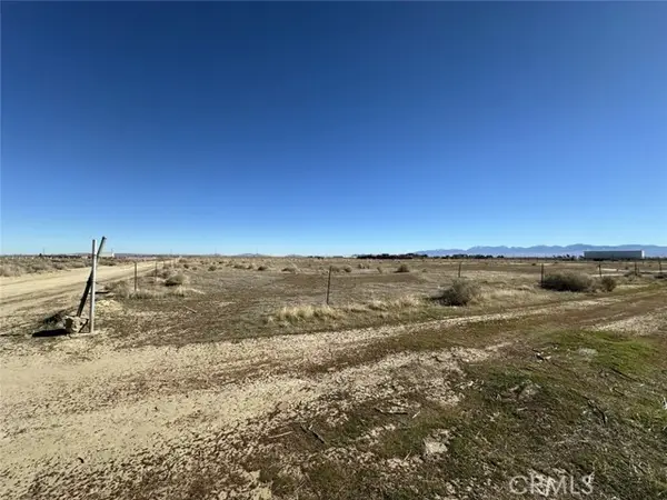 0 Cor Ave H4 Nog 48 Ste, Lancaster, CA 93535