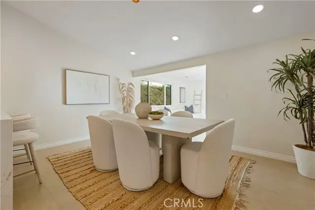 18640 Kimbrough Street, Santa Clarita, CA 91351 - Image #3