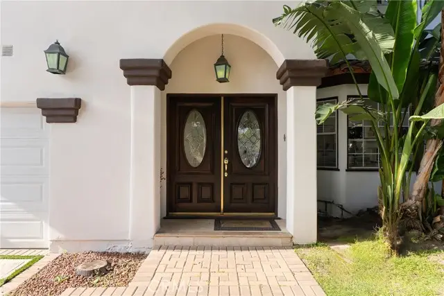 4115 Laurelgrove Avenue, Studio City, CA 91604 - Image #3