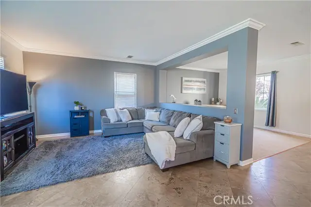 29632 Teasedale Place, Castaic, CA 91384 - Image #2