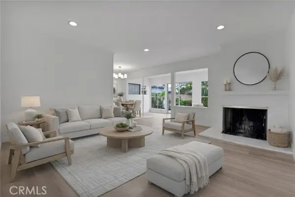 8211 Louise Avenue, Northridge (los Angeles), CA 91325