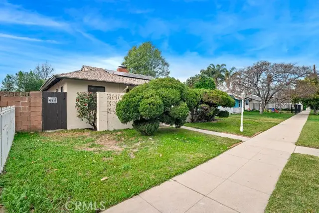 8211 Louise Avenue, Northridge, CA 91325 - Image #3