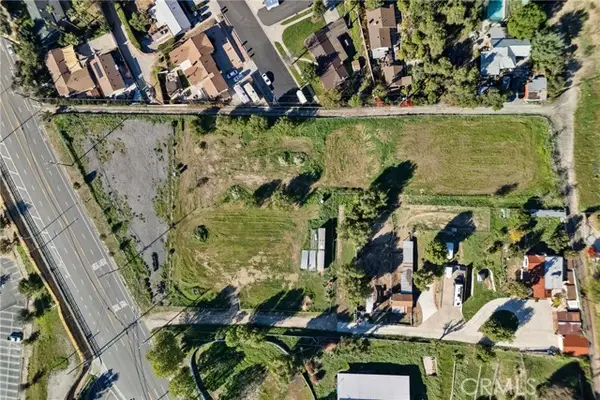 0 Foothill Boulevard, Sylmar (los Angeles), CA 91342