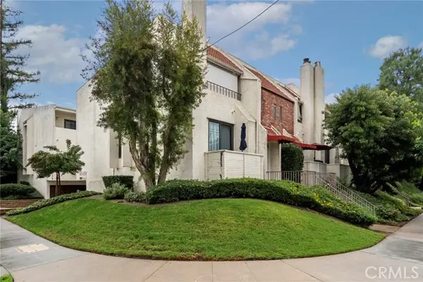 6540 Hayvenhurst #15, Los Angeles, CA 91406