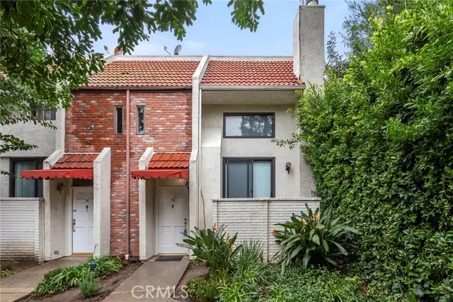 6540 Hayvenhurst #15, Van Nuys, CA 91406 - Image #2