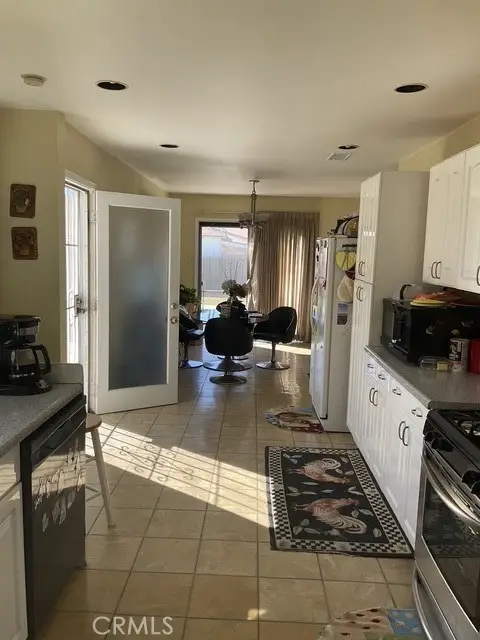 4165 2nd, Los Angeles, CA 90008 - #3