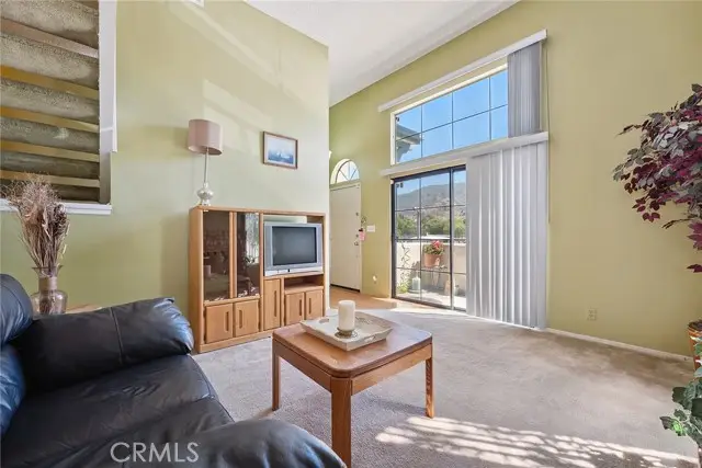 14325 Foothill Boulevard #34, Sylmar, CA 91342 - #3