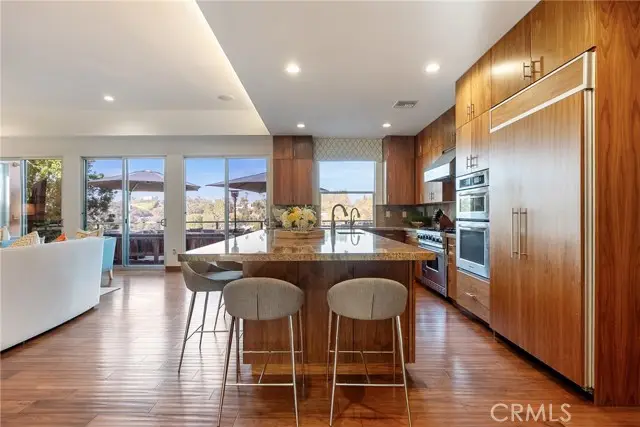 11527 Dona Dolores, Studio City, CA 91604 - Image #3