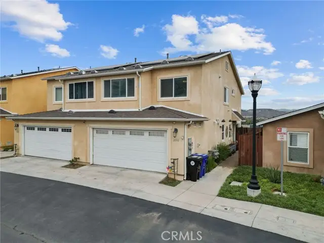 26146 Gravett Place, Santa Clarita, CA 91350 - Image #2
