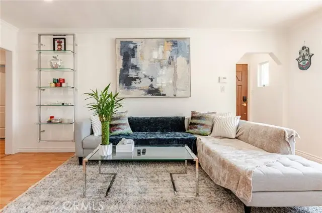 6220 Morella Avenue, North Hollywood, CA 91606 - Image #3