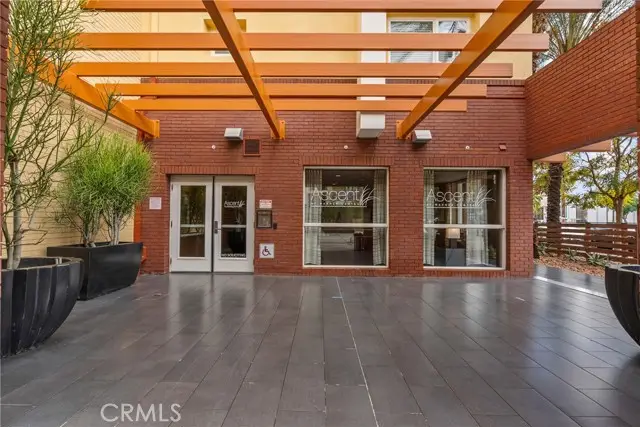 21301 Erwin Street #226, Woodland Hills, CA 91367 - Image #3