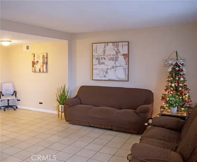 2021 E Bard Road, Oxnard, CA 93033 - Image #1