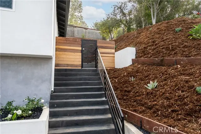 3362 Bellota Way, Los Angeles, CA 90027 - Image #3