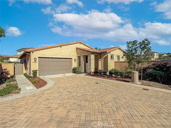 2458 Rondell, Camarillo, CA 93012