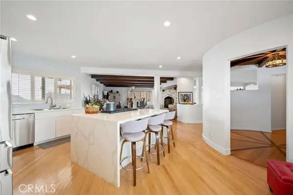 5212 Reynier Avenue, Los Angeles, CA 90056